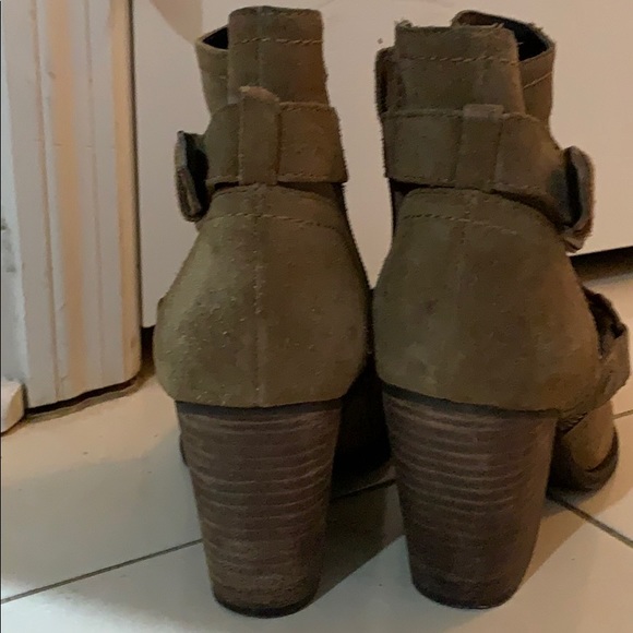EUC Guess brown booties - Picture 7 of 7